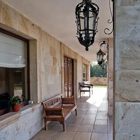 Rural Mies De Landhaus Rubayo