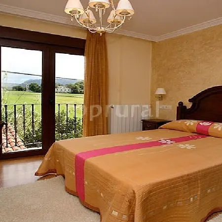 Rural Mies De Landhaus Rubayo