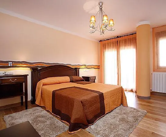 Rural Mies De Venkovský dům Rubayo