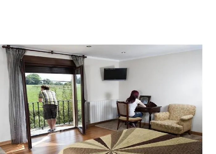 Rural Mies De Rubayo