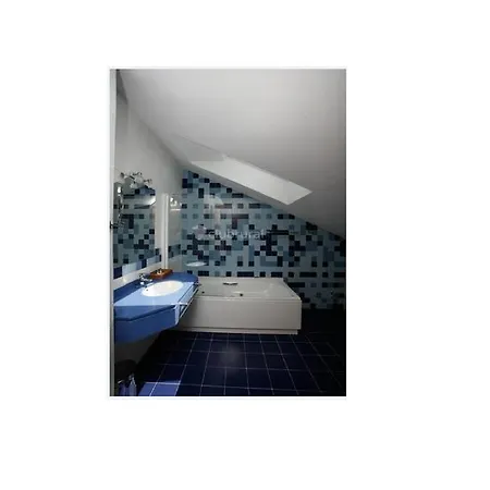 Rural Mies De * Rubayo